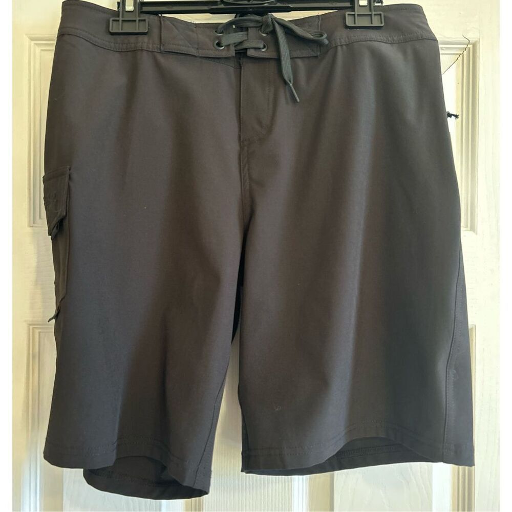 Maui Rippers Women’s Board Shorts Size 6